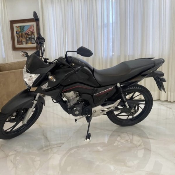 Titan 2024 Ou R$ 18 mil 